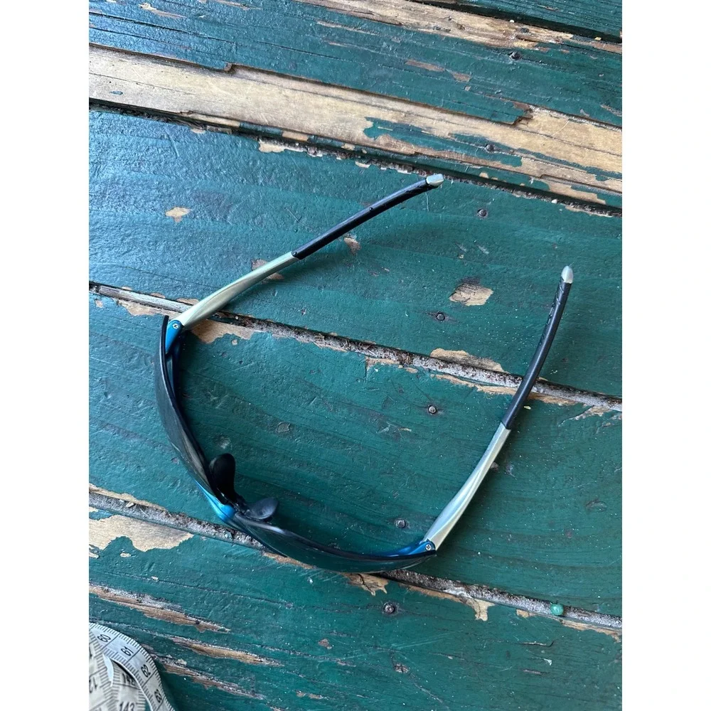 Tifosi sport sunglasses